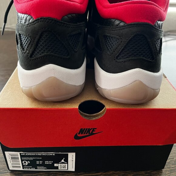 Nike Air Jordan XI low 'Bred' M 9.5 - Picture 2 of 4